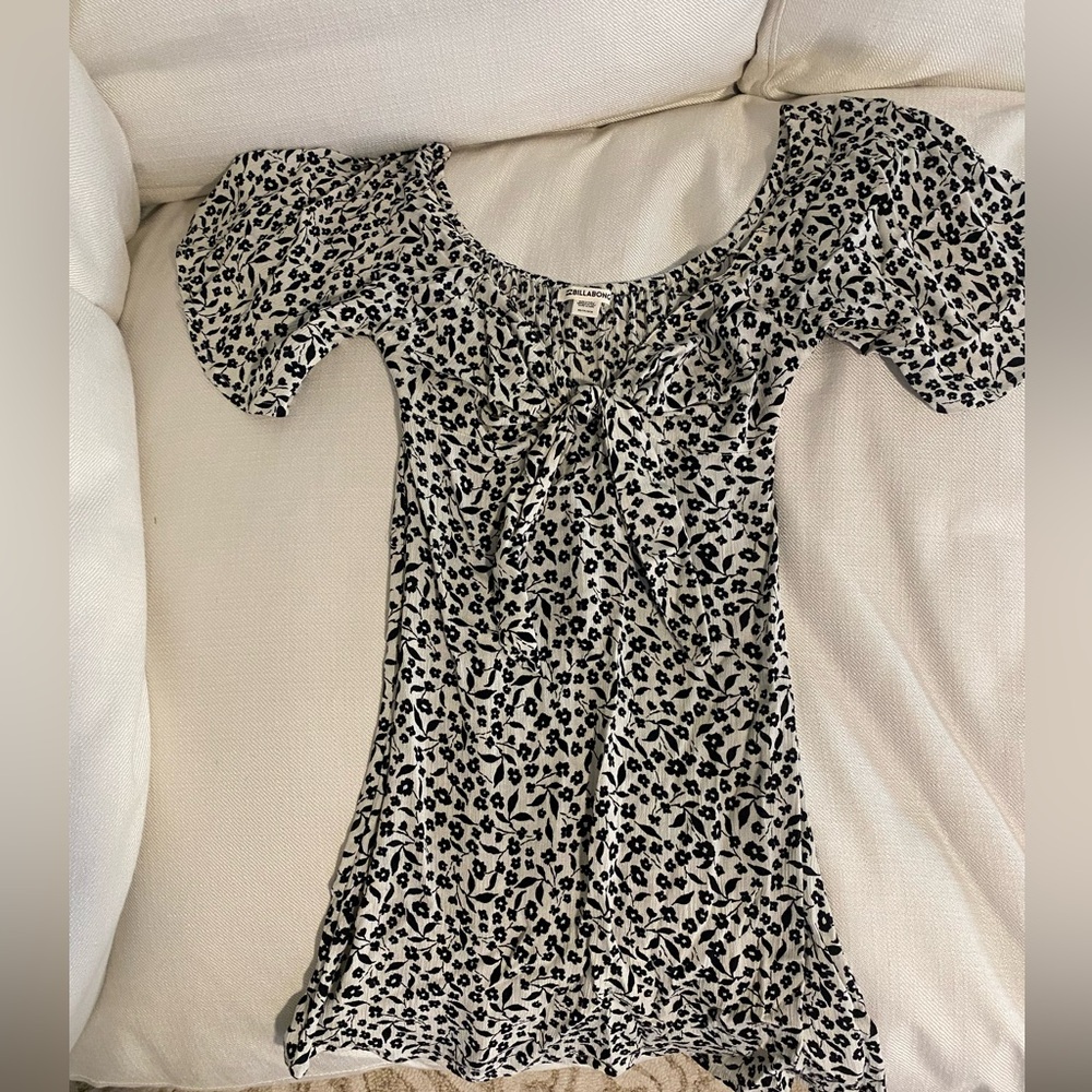 Stylish Black and White Women's Top